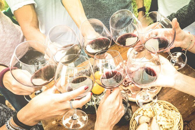 The art of the Italian Aperitivo with a local: Learn & Enjoy in Milan - A Closer Look at the Experience