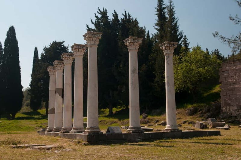 The Asclepieion at Kos: From Healing Gods to Medicine - Key Points