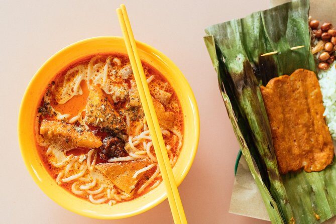 The Award-Winning PRIVATE Food Tour: 10 Tastings of 3 Cultures - Food & Drink Tastings: What to Expect