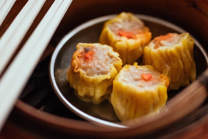The Award-Winning PRIVATE Food Tour: 10 Tastings of 3 Cultures - Convenience, Cost, and Overall Value