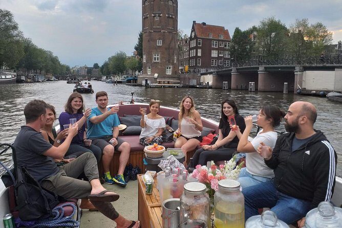 The best boat trip through the Amsterdam canals - An In-Depth Look at the Experience