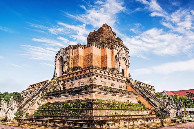 The Best City Tour View Points Wat Doi Suthep, Wat Chedi Luang and Wat Pha Lat - An In-Depth Look at the Chiang Mai Temple Tour