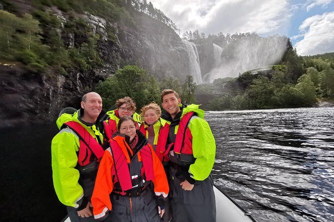 The Best Fjordcruise: Bergen fjord by Zodiac or Pontoon Boat - FAQs