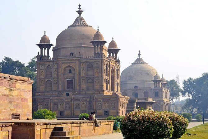 The best of Allahabad walking tour - The Best of Allahabad Walking Tour: An In-Depth Look