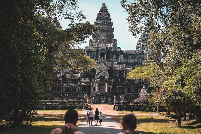 The Best of Cambodia Vietnam 14 Days - Who Should Consider This Tour?