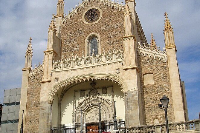 The Best of Madrid: Private Half-Day Tour including Prado Museum - FAQs