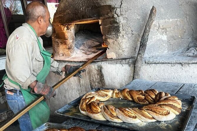 The best tour to Bustamante + Guide + transfer + tickets - Key Points