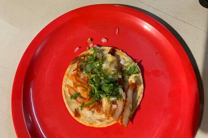 The best walking tour in the neighborhood of Versalles - Who is this tour best for?