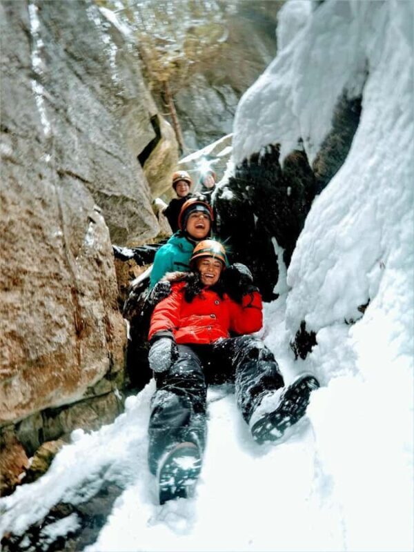The Blue Mountains: Winter Caving and Snowshoe Tour - Exploring the Blue Mountains: An Authentic Winter Experience