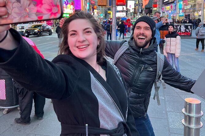 The Boozy Broadway Walking Tour - A Closer Look at the Tour Experience
