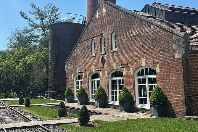 The Bourbon Bites Tour: Straight to the Barrel - Old Forester: Historic and Pioneering