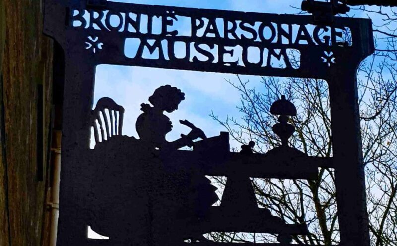 The Brontes, Wuthering Heights & Jane Eyre Tour - An In-Depth Review of the Brontës, Wuthering Heights & Jane Eyre Tour