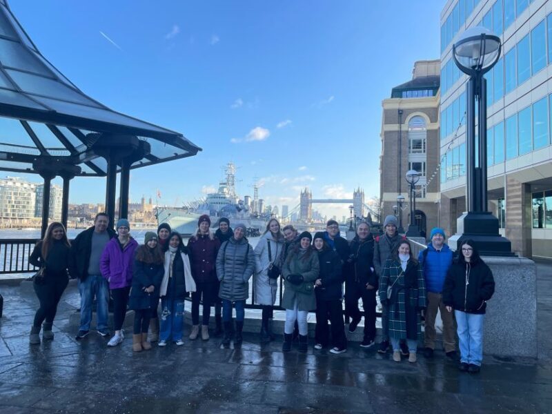 The Changing of the Guard Experience with Thames Boat ride - Practical Details and Considerations