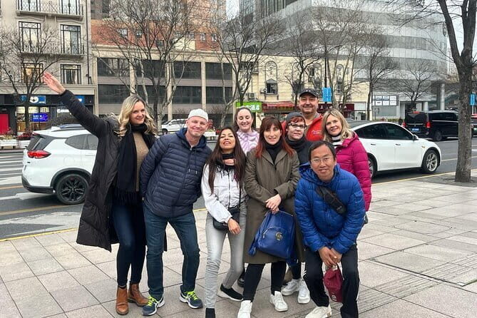 The COMPLETE Shanghai Walking Tour City Center+French Concession - Walking Through Shanghai: What to Expect
