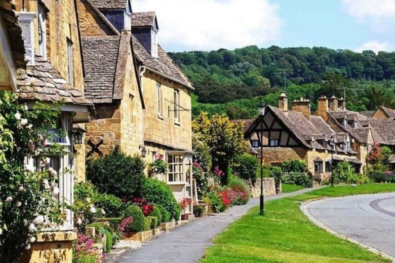 The Cotswolds England Bus Tour - Itinerary Breakdown