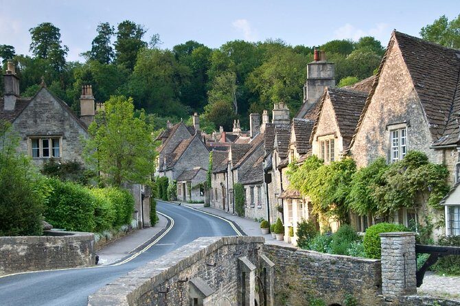 The Cotswolds Guided Day Tour from London - An Overview of the Experience
