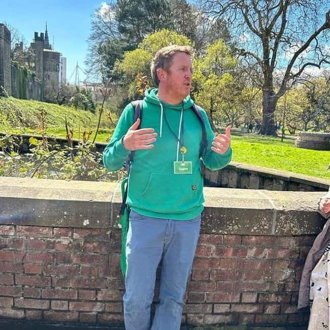 The Dark Cardiff Guided Walking Tour - Key Points