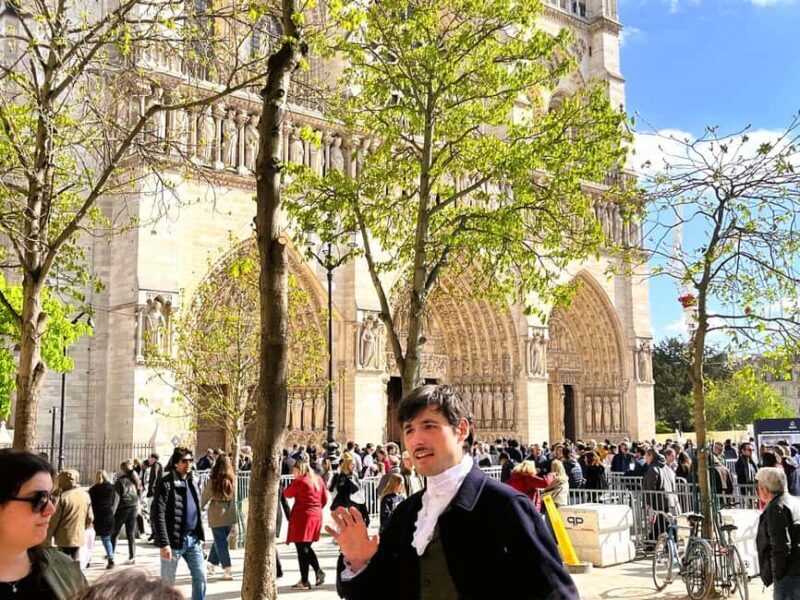 The Dark Side of Paris Walking Tour with Edgar Allan Poe - Who This Tour Is Best For