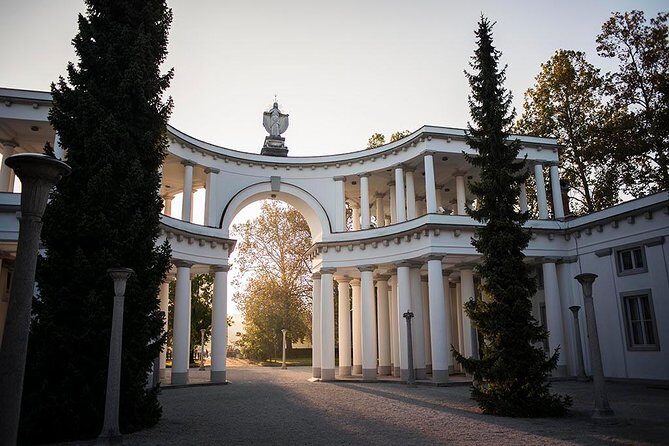 The Deadly Walk - Ljubljana Cemetery Tour - An In-Depth Look at the Ljubljana Cemetery Tour