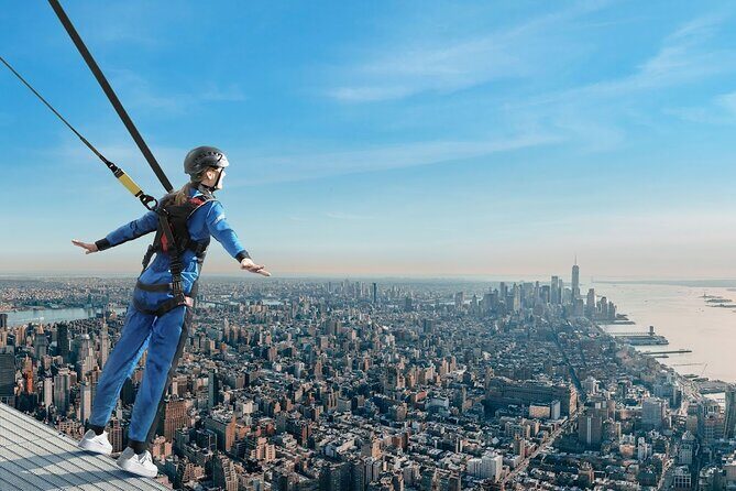The Edge City Climb and Manhattan Walking Tour - Key Points