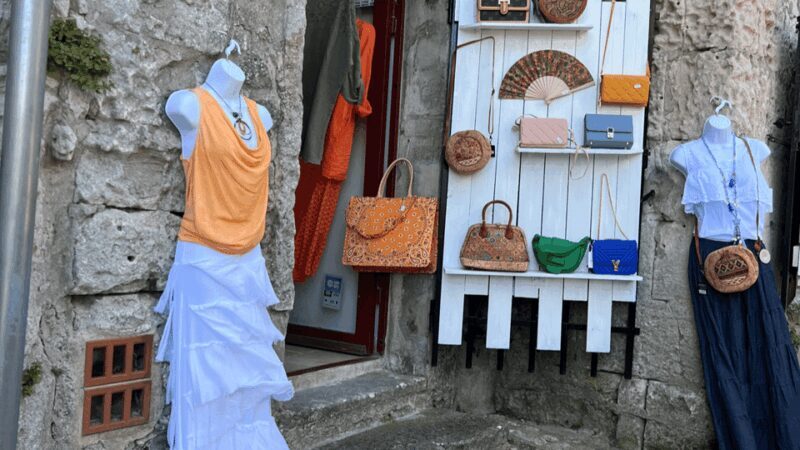 The Essence of Provence : Avignon, St Rémy, les Baux, Arles - Exploring Provence in Depth: What to Expect