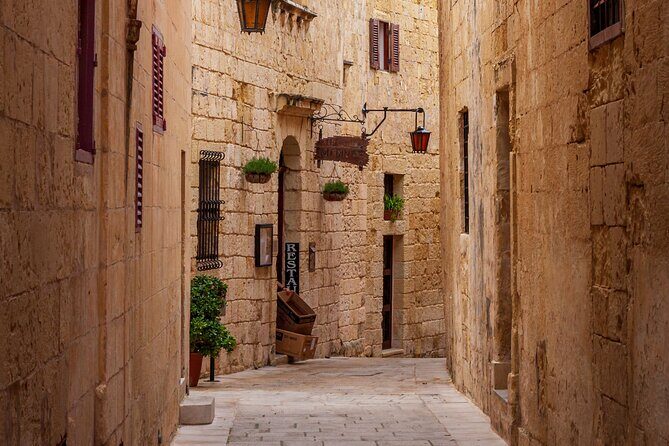 The Food & History Private Tour of Malta - The Guide & Experience Quality