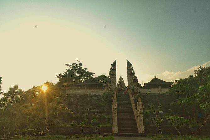 The Gates of Heaven Lempuyang Tours All Inclusive - Who Should Book This Tour?