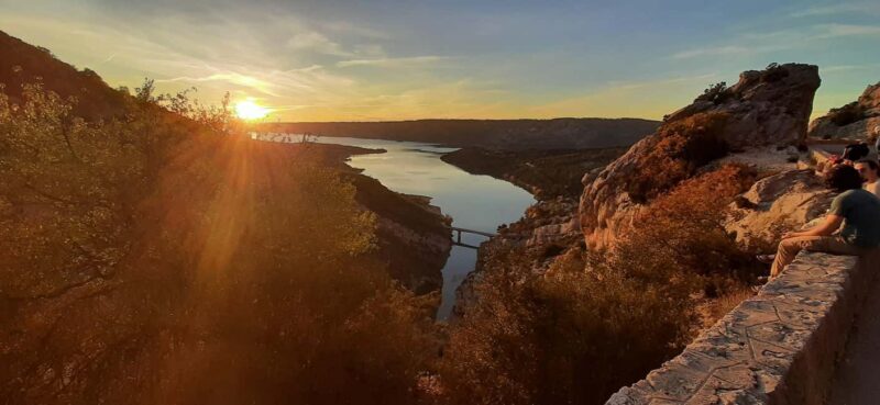 The Gorges du Verdon, departing from Moustiers-Sainte-Marie, tour and transportation - Key Points