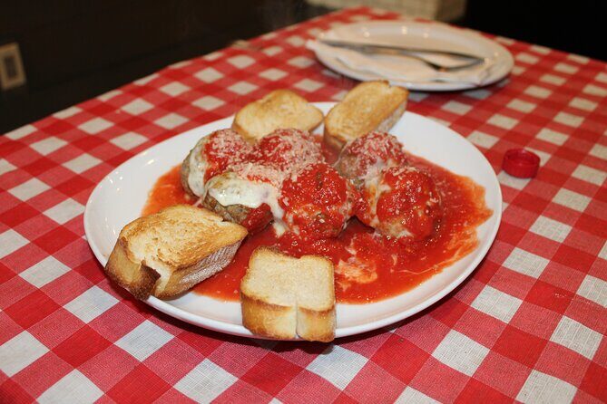 The Greenville Sampler, a 2 Hour Food Tour - Key Points