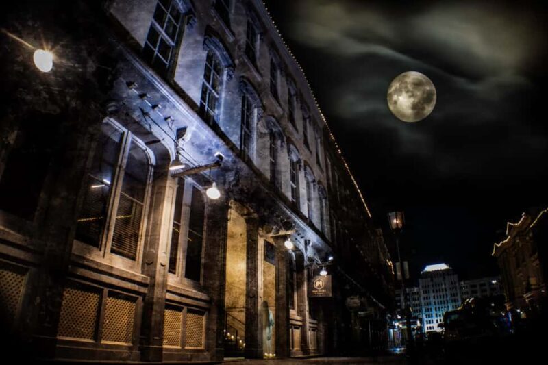 The Grimoire Ghouls and Graves: Galveston Ghost Tour - The Experience: What You’ll Gain