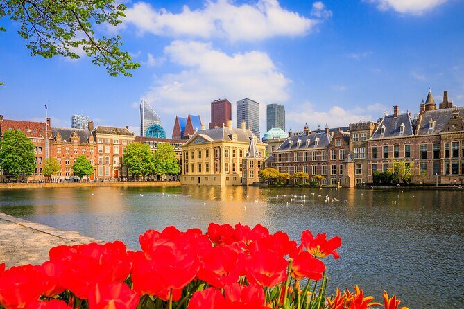 The Hague: City Walk Audio Guide in 7 Languages on your Phone - Who Is This Tour Best For?