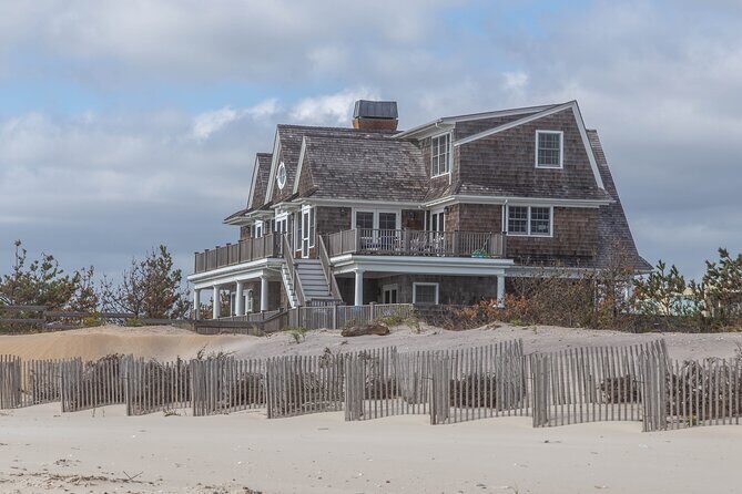 The Hamptons and Long Island Wineries Private Tour - FAQs