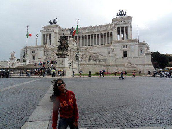 The Highlights of Rome on board a Vintage Fiat Van and Aperitif - Key Points: