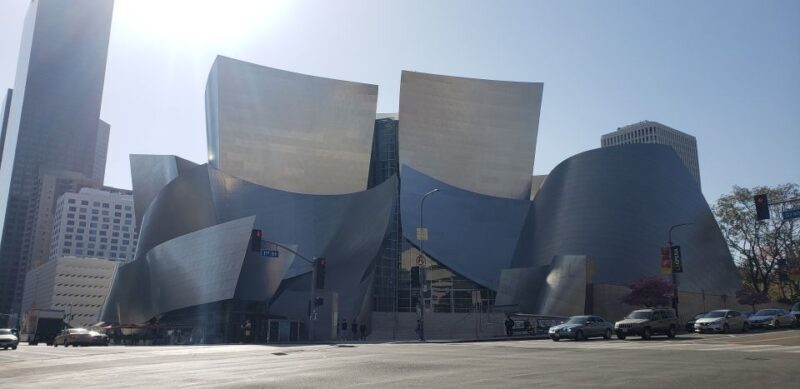 The History and Architecture of Downtown Los Angeles - The Guide & Group Experience