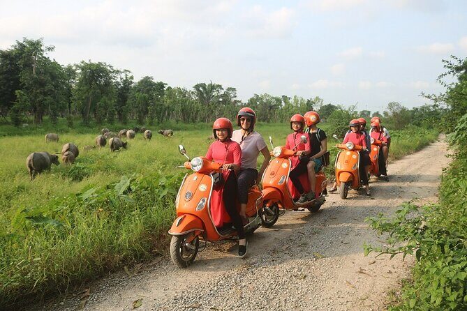 The insider's Hanoi + Train Street 4,5 Hours Female Ao Dai Riders - Frequently asked questions