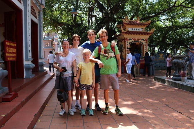 The Insider's Saigon 4,5 Hours - A Deep Dive into the Experience