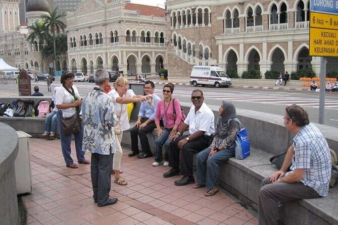 The Kuala Lumpur Explorer: A Guided Walking Tour - Exploring Kuala Lumpur in Four Hours: What to Expect