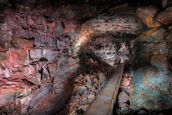 The Lava Tunnel Tour - Raufarhólshellir - The Sum Up