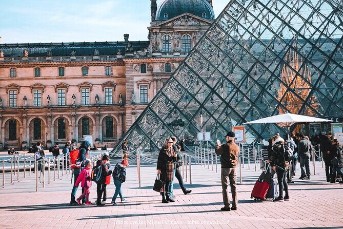 The Louvre Museum Private 2.5h Family-Friendly Tour - A Detailed Look at the Experience