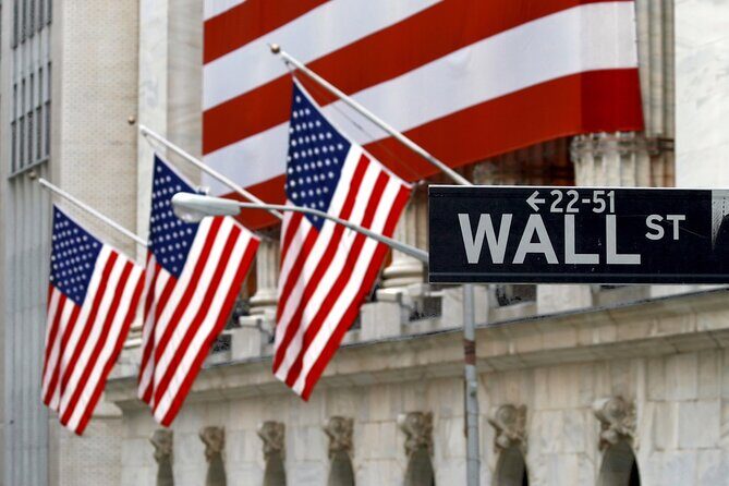 The Manhattan Bus and Walking Tour: Times Square to Battery Park - The Practical Side: What Travelers Should Know