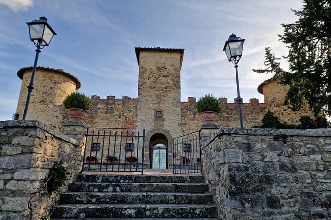 THE MASTER of Chianti Classico 3 Top Wineries Limousine Service - FAQ Section