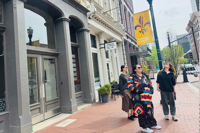The Misfits and Mayhem Walking Tour of Downtown Louisville - FAQs