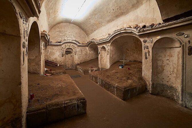 The Mystery of Naples Saga: The Skull with ears - An In-Depth Review of the Mystery of Naples Saga