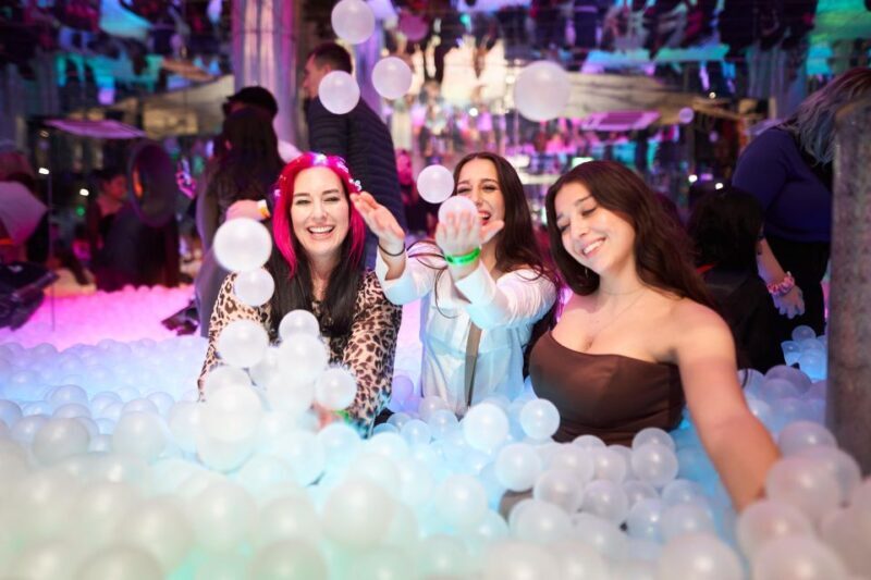 The Original Shoreditch Pub Crawl London - Who Will Love This Tour?