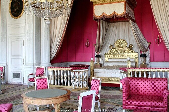 The Palace of Versailles & Gardens: Private Day Trip from Paris - Who Should Consider This Tour?
