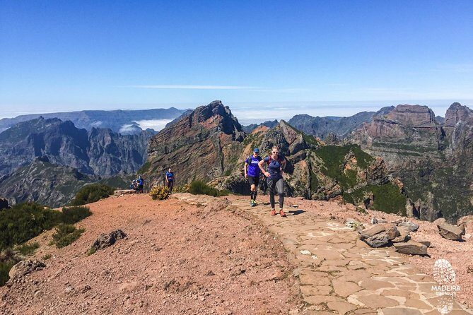The Peaks Quest Running Tour (Moderate-Hard) - Traversing the Mountain Range