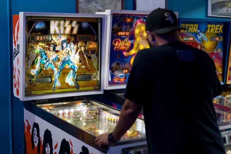 The Pinball Palace at Dezerland Park Admission - Key Points