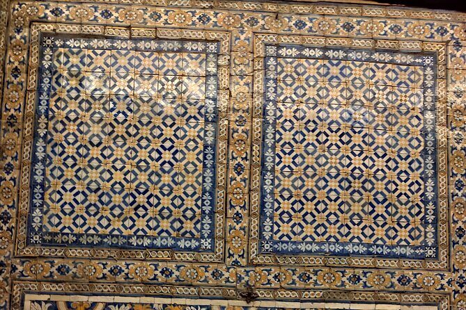 The Portuguese Tiles - The Experience and Its Value