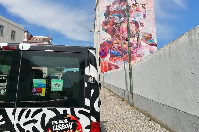 The Real Lisbon Street Art Private Guided Tour by Minivan - Starting Point and Convenience