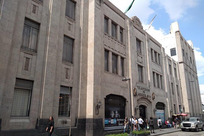 The revolution of the alebrije : popular art and Mexican identity - FAQ